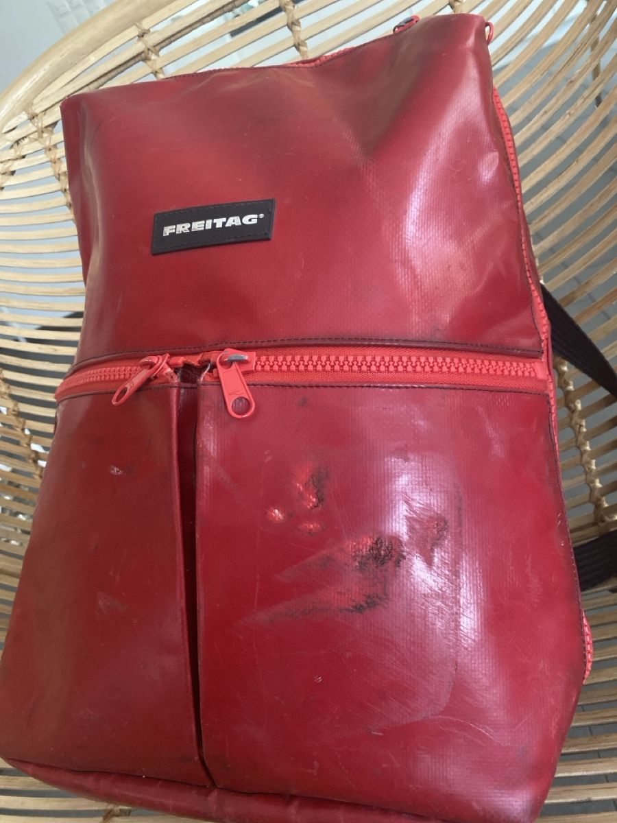 Freitag Zaini: Freitag Rucksack Fringe rot – Usato da Muri AG venduto da sonneblueme10 4