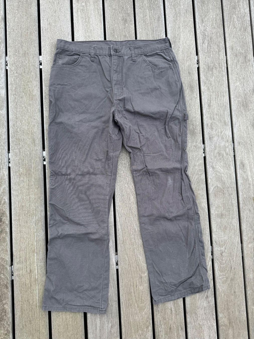 Dickies Pantaloni: Dickies pants – Usato da La Chaux-de-Fonds venduto da slishwardrobe 4