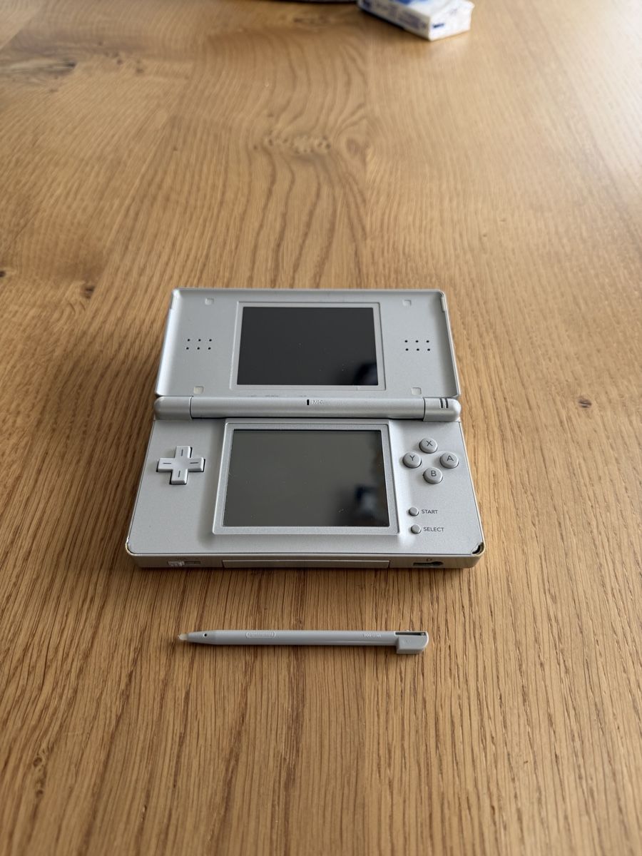Nintendo Console: Nintendo DS mit Spiele – Usato da Ruswil venduto da marbe01