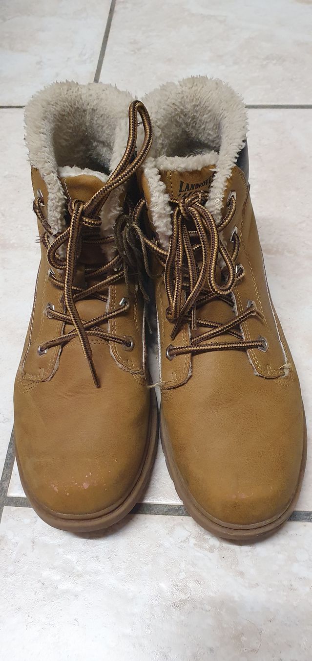 Landrover Chaussures garçon: Winterschuhe Gr. 40 – D'occasion à Niederdorf par Kopretina