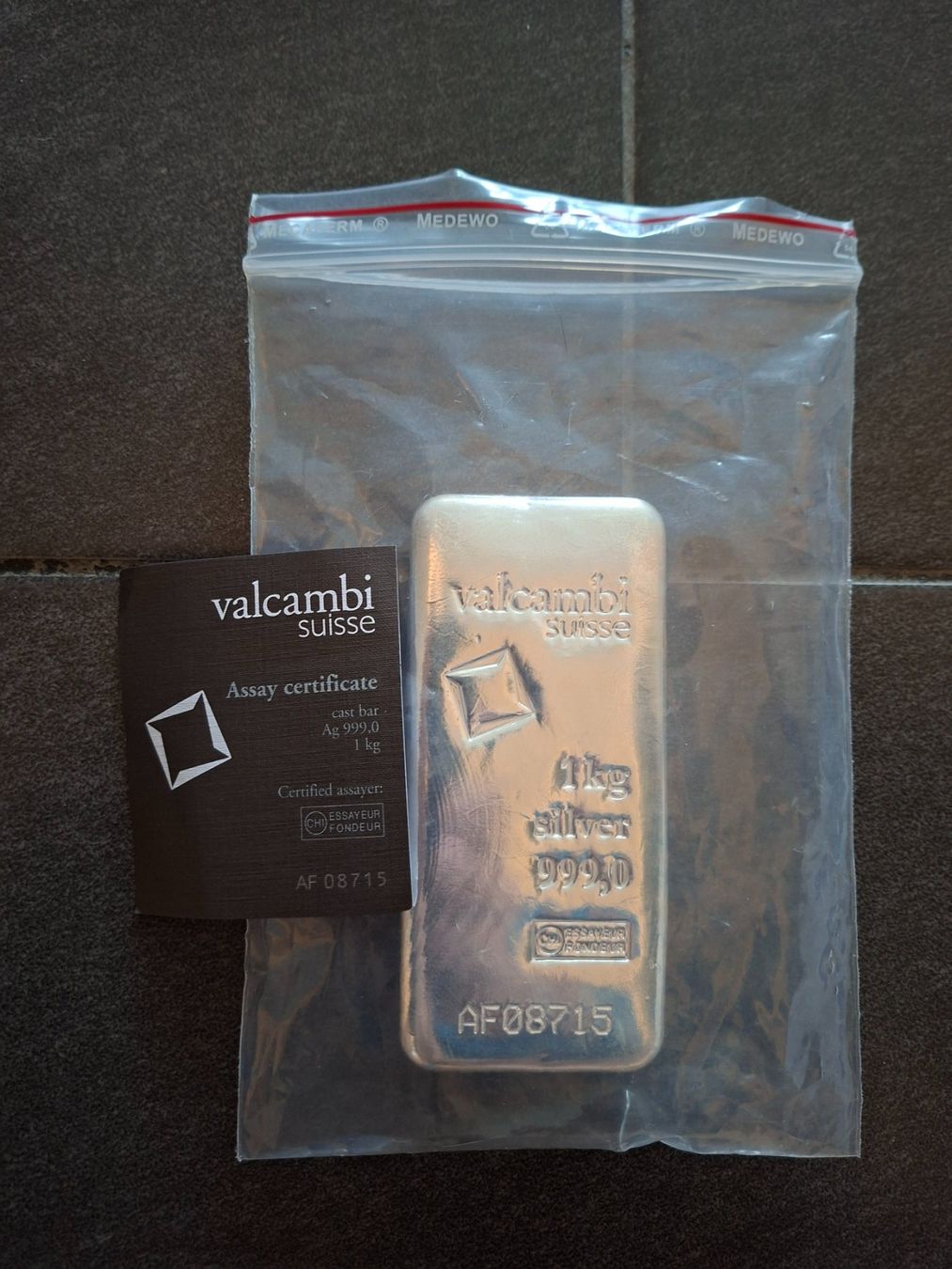 Metalli preziosi: Raiffeisen Silberbarren 1kg, neu – Nuovo e nell'imballaggio originale da Lyss venduto da toe_68qb