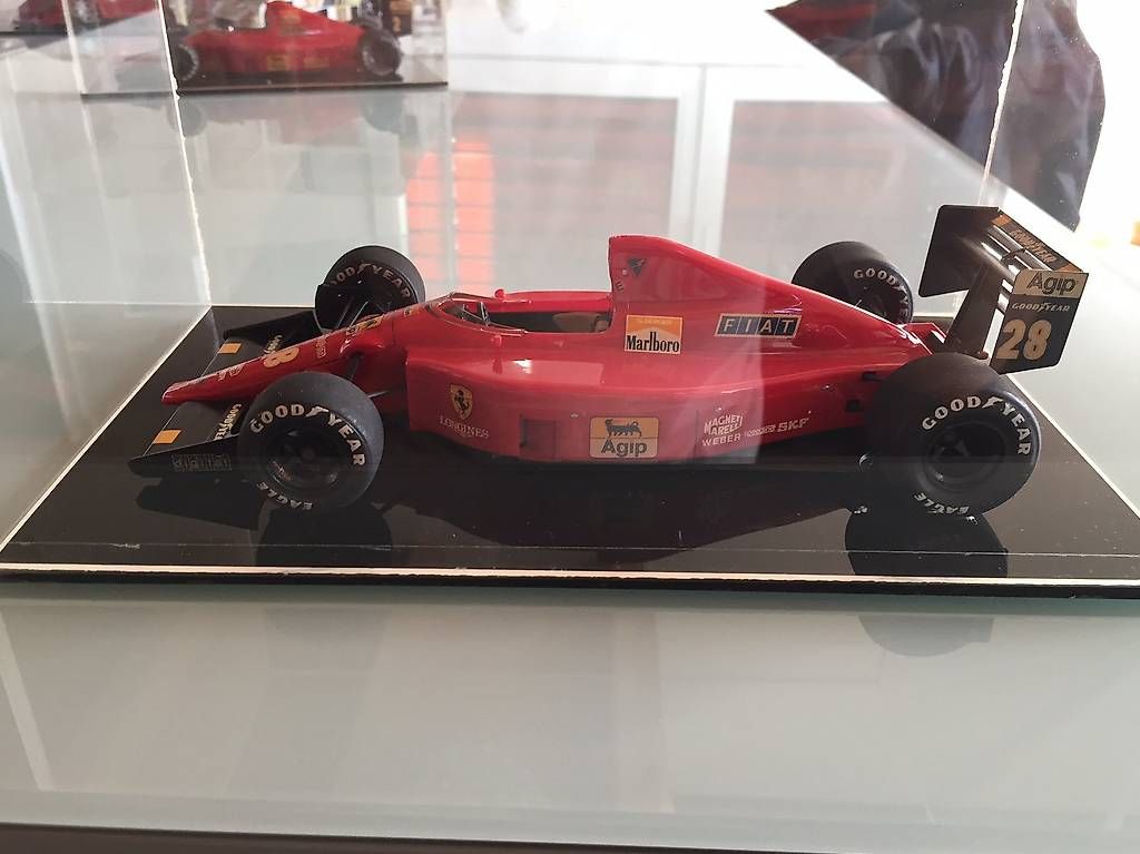Modellini d'auto: F1 3 voitures sous plexis / Modellauto – Usato da Cernier venduto da Mustang28966 2