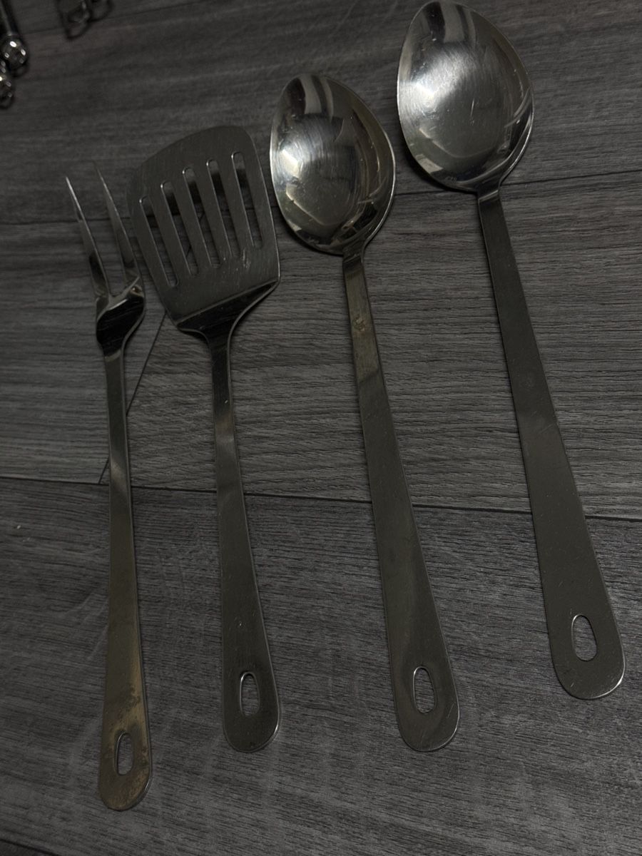 Bestecksets: Edelstahl Küchenhelfer Set 4-teilig – Neu (gemäss Beschreibung) aus Elsau von shoppa2