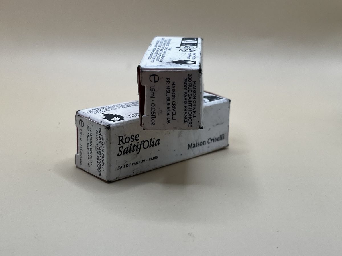 Profumi & Eau de Toilette: 2 x 1,5ml EdP Maison Crivelli – Usato da Genève venduto da StaceyH