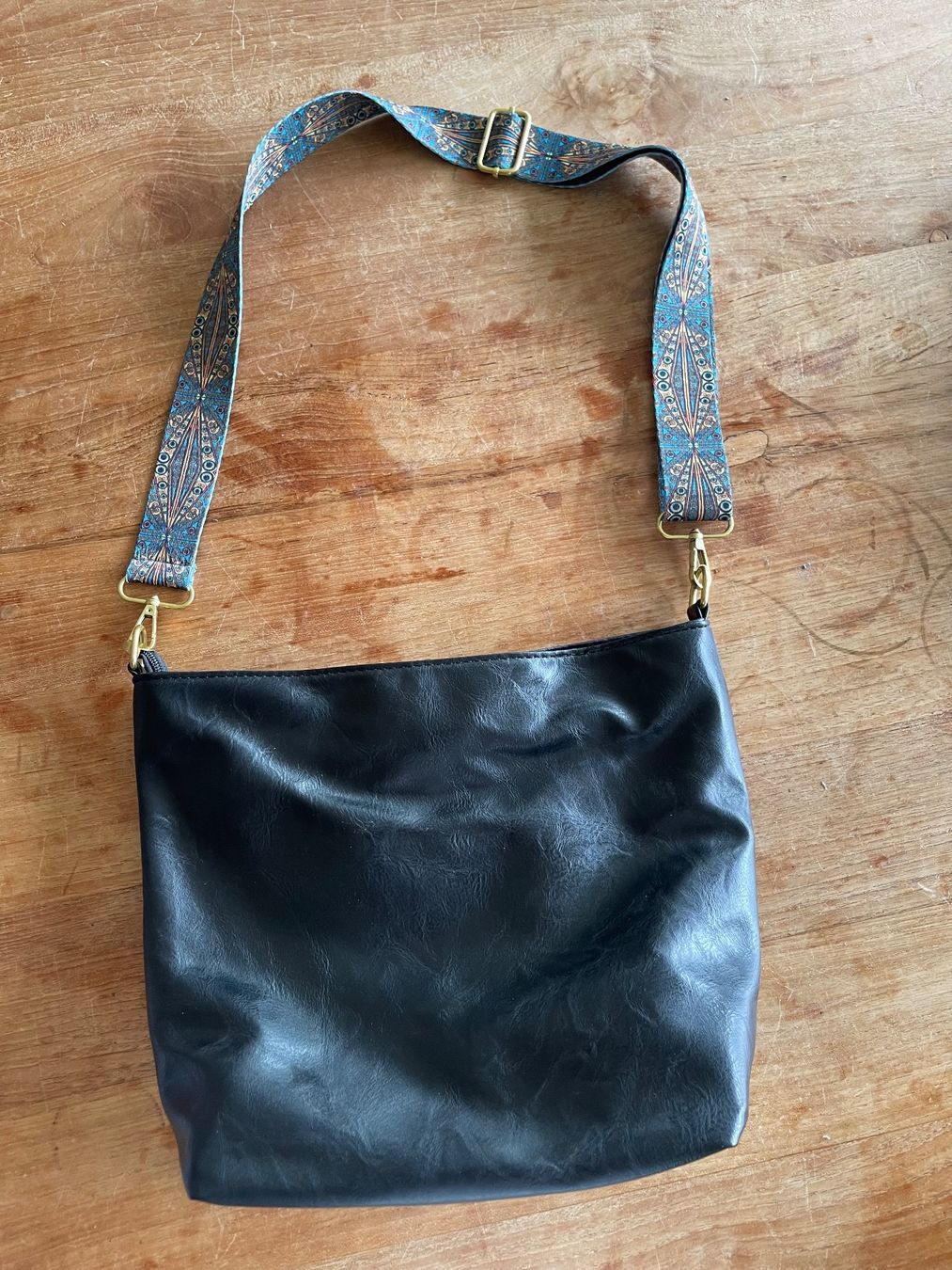 Borse da donna: Schwarze Handtasche – Usato da Zürich venduto da siepi01