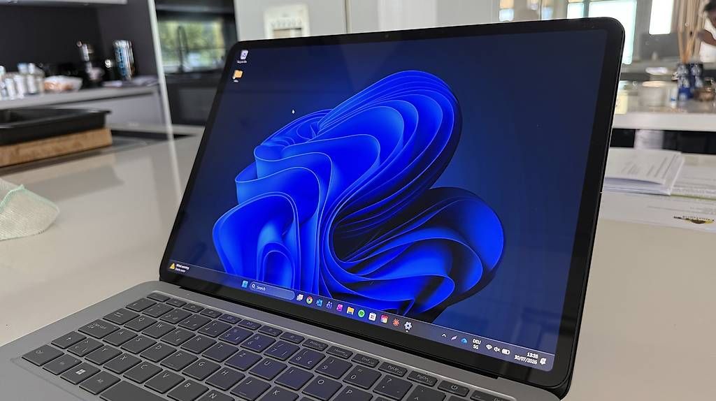 Notebooks: Microsoft Surface Laptop Studio   i7-11370H, 16 GB RAM – Gebraucht aus Horw von Yannis_U 1