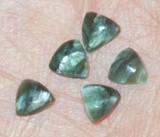 Mineralien Set L-3826 – 5 Stück Seraphinit Cabochon 4x4mm
