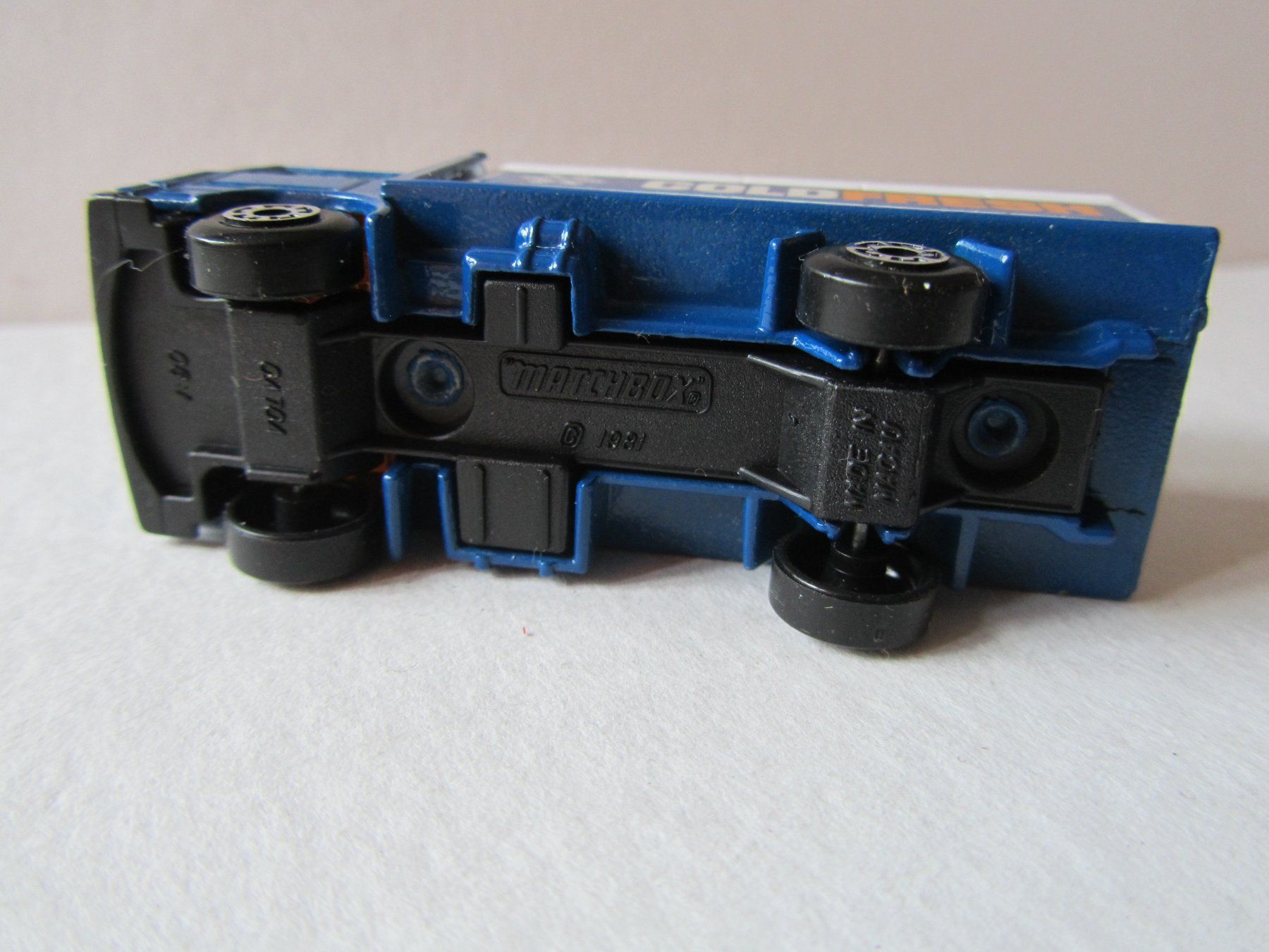 Matchbox Modellini d'auto: Volvo Container Truck, Matchbox Macau, unbespielt – Usato da Weiningen ZH venduto da dietsch57 6