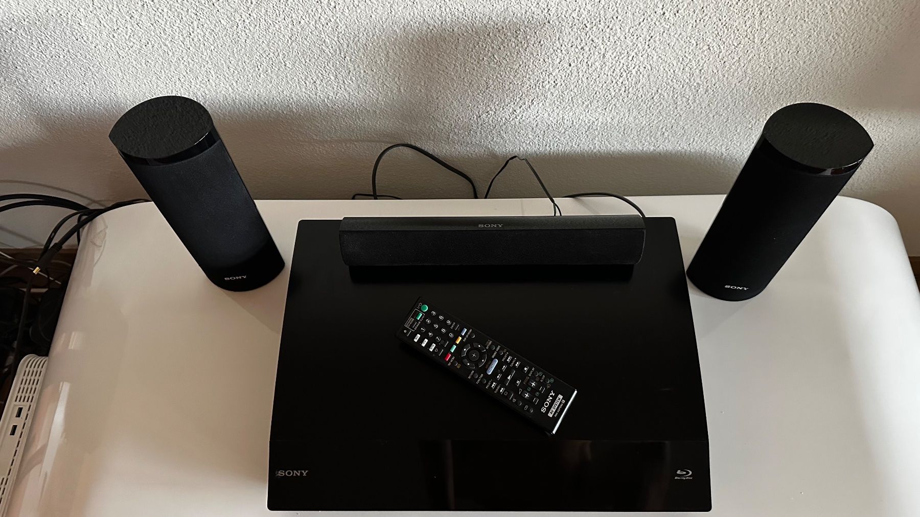 Sony Home Cinema: Sony BDV-E880 Blueray DVD CD Surround 5.1 Heimkino System – Usato da meilen venduto da knoriander 4