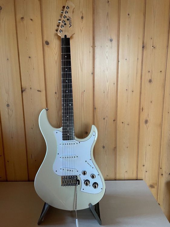 Line 6 Variax Standart White | Kaufen auf Ricardo