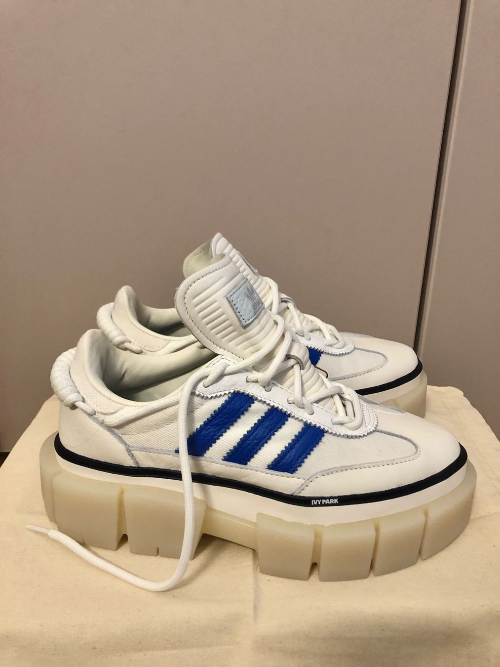 Adidas Scarpe da donna: Chaussures Adidas super sleek chunky – Nuovo e nell'imballaggio originale da Bulle venduto da sop_ct6x 1