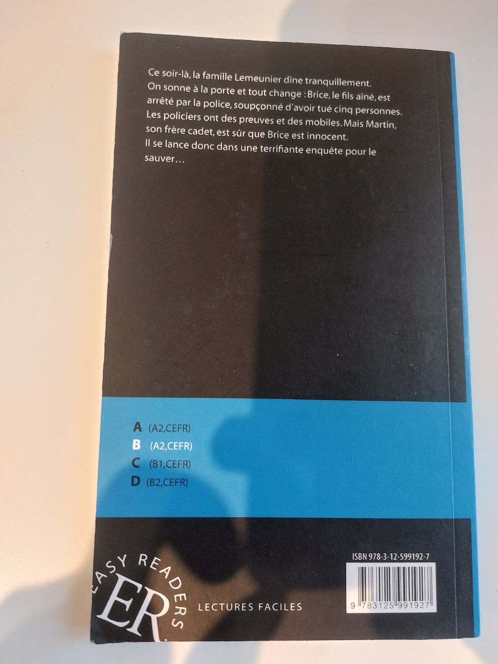 Libri: Frères de Sang by Mikaël Olliver – Usato da Effretikon venduto da jea_yq2t 1