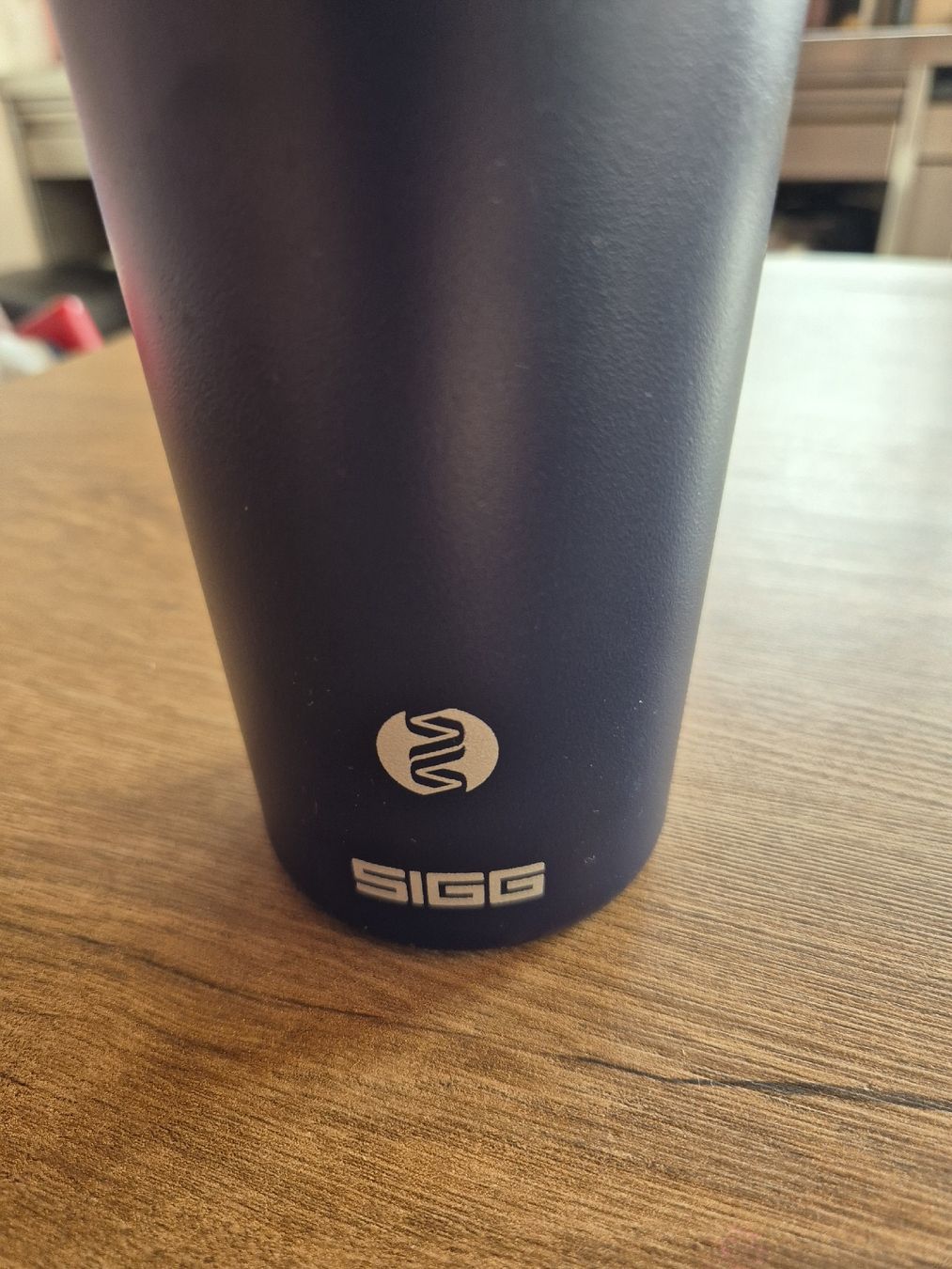 Sigg Borracce & Thermos: SIGG Trinkflasche Edelstahl mit Glas-Strohhalm – Nuovo (secondo la descrizione) da Wynigen venduto da La_Talpa 1