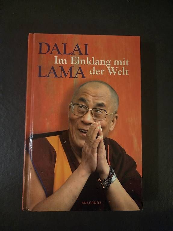 Bücher: Dalai Lama: Im Einklang mit der Welt – Gebraucht aus Bern von deb_t8fl