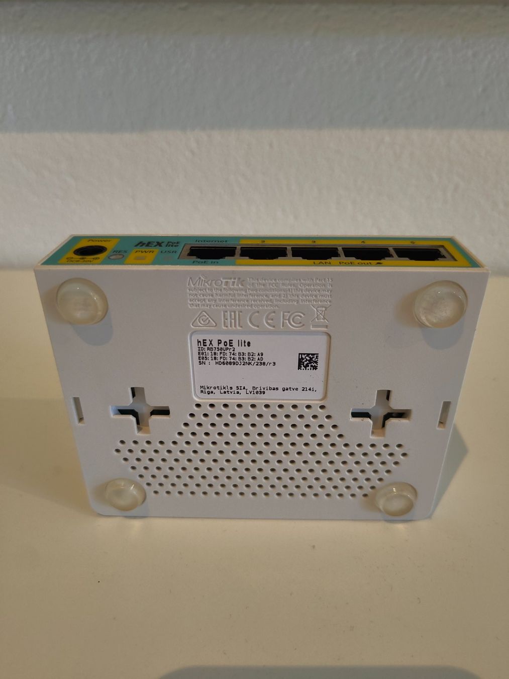 Mikrotik Modem & Router: MikroTik hEX PoE lite – Usato da Birrhard venduto da Dave-C 2