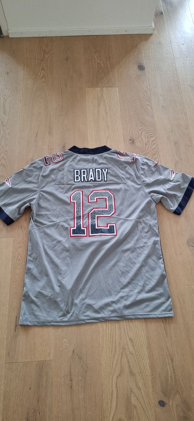Nike Canottiere & Pantaloni: NFL Trikot Brady Patriots – Usato da Ruswil venduto da SIMBOB1992 1