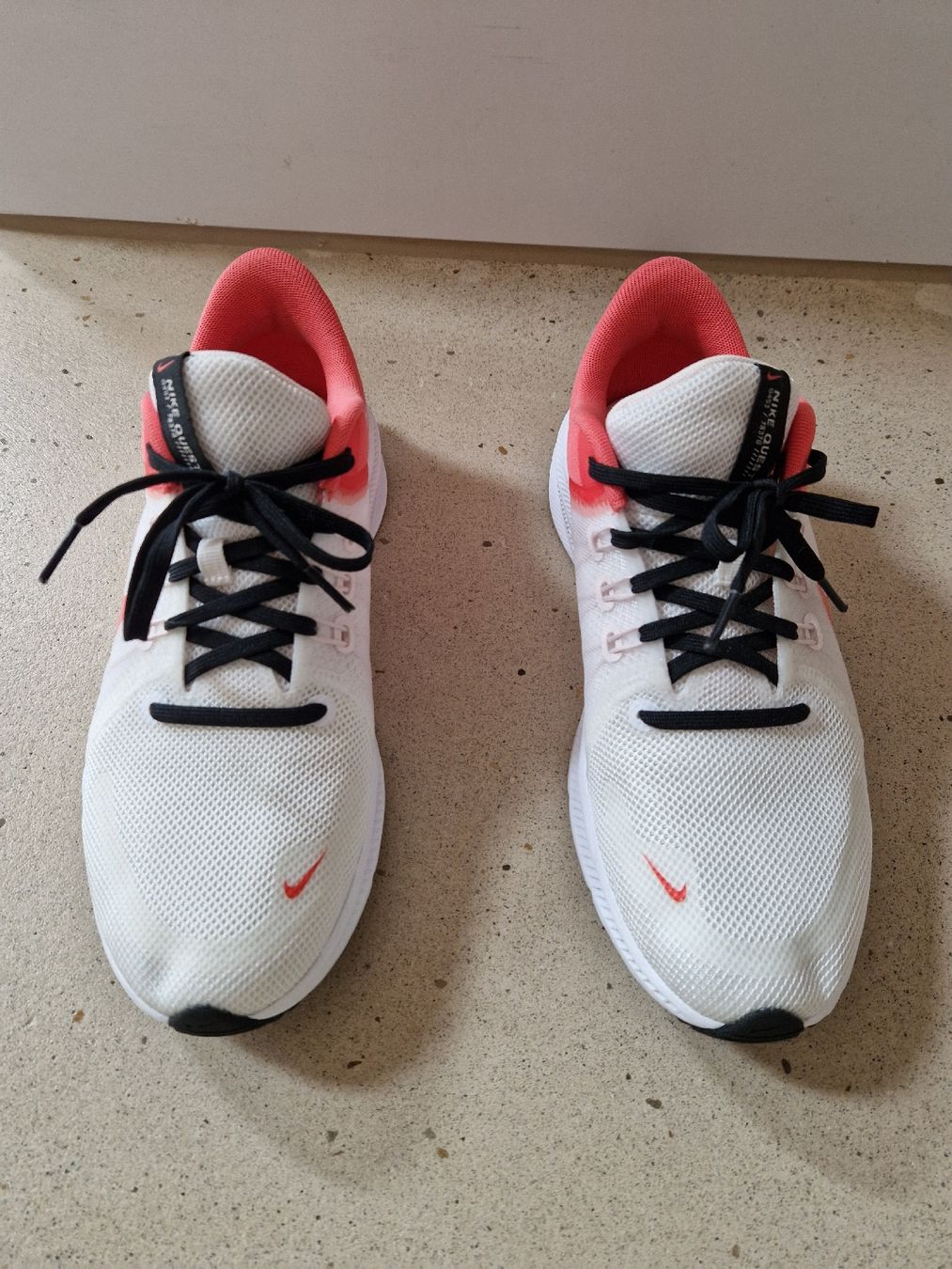 Nike Damenschuhe: Nike Sportschuh Grösse 40 – Neu (gemäss Beschreibung) aus Zell ZH von rah_q6gm 1