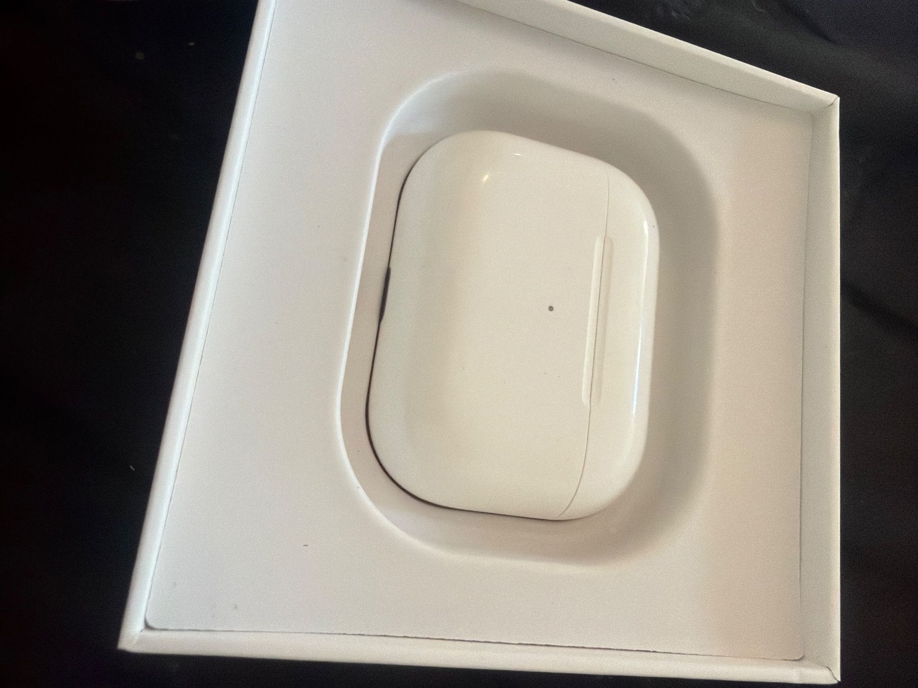 Apple Casques audio: Originale Apple Airpods Pro A2190- Lightning – D'occasion à bülach par Happylion1 5