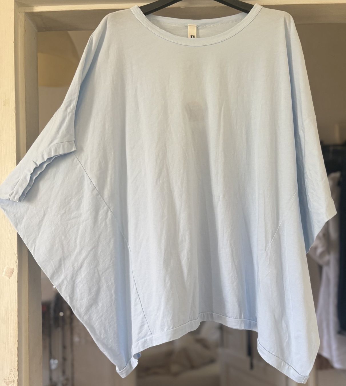 T-shirts: T-SHIRT OVERSIZE EN COTON!! M – Neuf avec emballage d'origine à Locarno par NicoNion 1