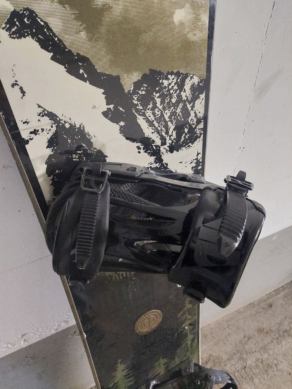 Board: Ride Yukon Snowboard mit Bindung, Länge 165cm – Usato da St. Moritz venduto da psina20 2