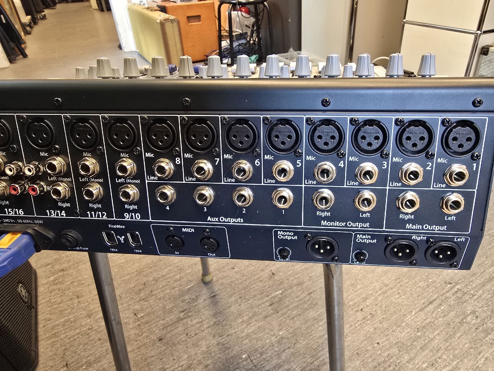 PreSonus Console di mixaggio: PreSonus StudioLive 16.0.2 FireWire Digital Mixer + Soft Bag – Usato da Zürich venduto da Roy-Events-Zurich 3