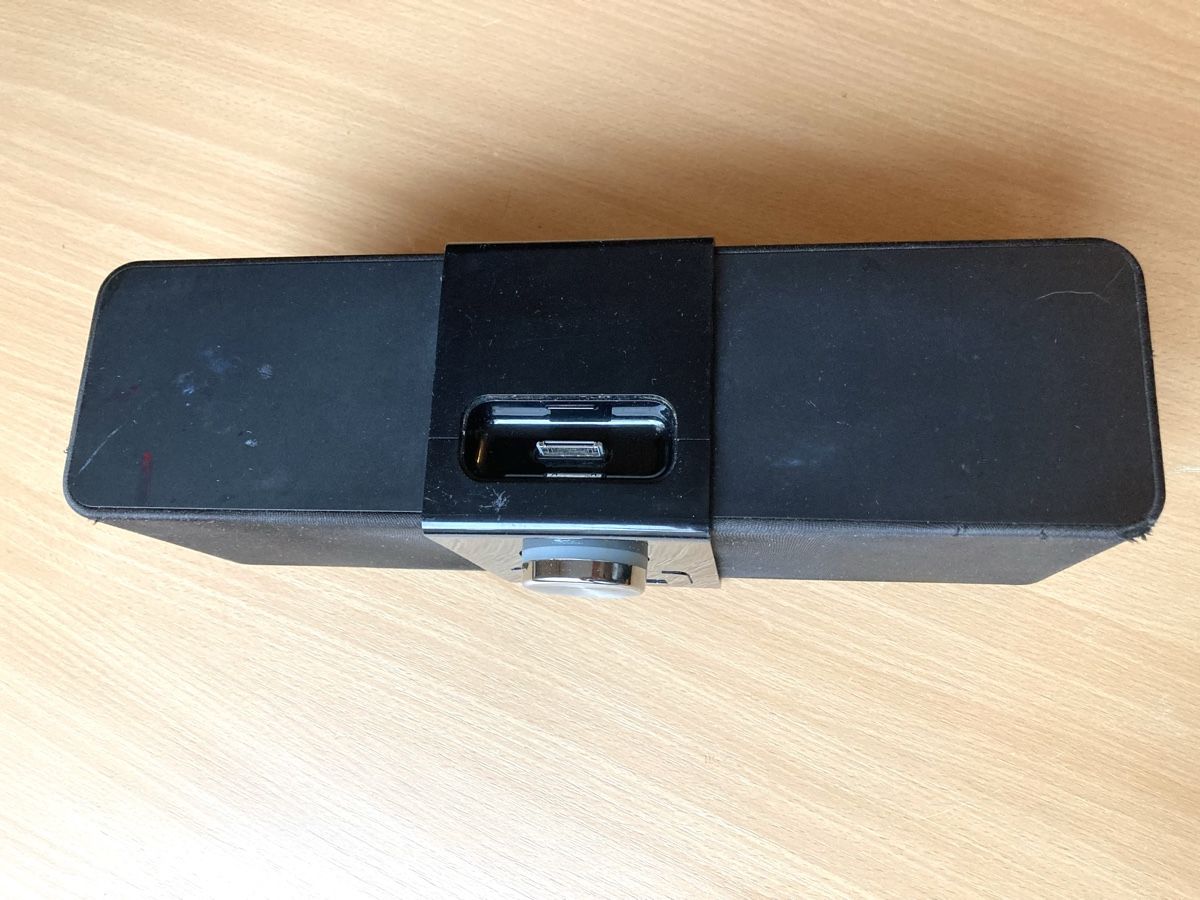 Dockingstation: Logitech Pure-Fi Express Plus schwarz – Gebraucht aus Basel von streetdance 7