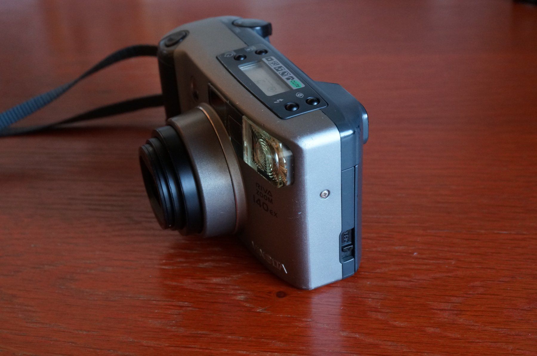Minolta Fotocamera: Minolta Riva Zoom 140EX 38-140mm Macro "Point & Shoot" – Usato da Spreitenbach venduto da Salesmanship 7