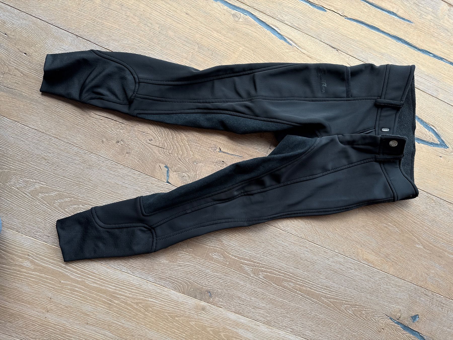 Felix Bühler Pantaloni: Equilibre Reithose Gr. 128 – Usato da Himmelried venduto da Dievole