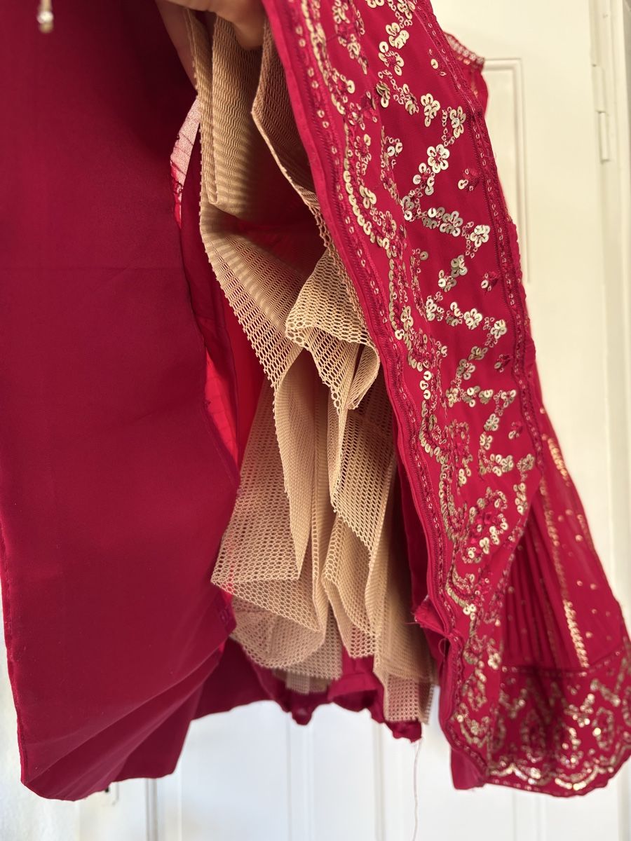 Vestiti: Lehenga ungetragen – Nuovo (secondo la descrizione) da Bern venduto da klav 2