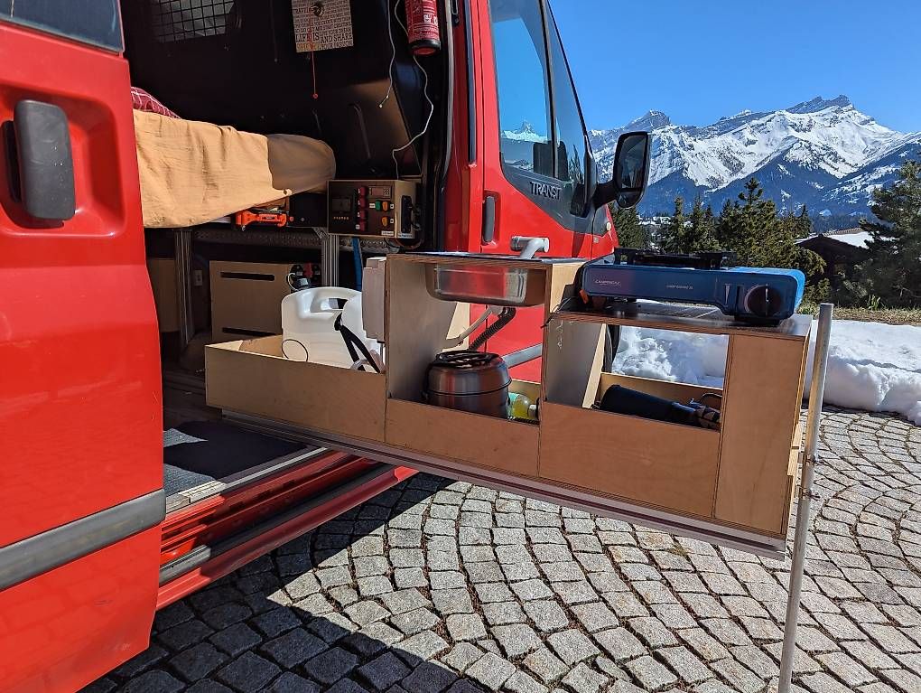 Cucine complete: Camper Küche – Usato da Bäch SZ venduto da SchnewlinHandel 2