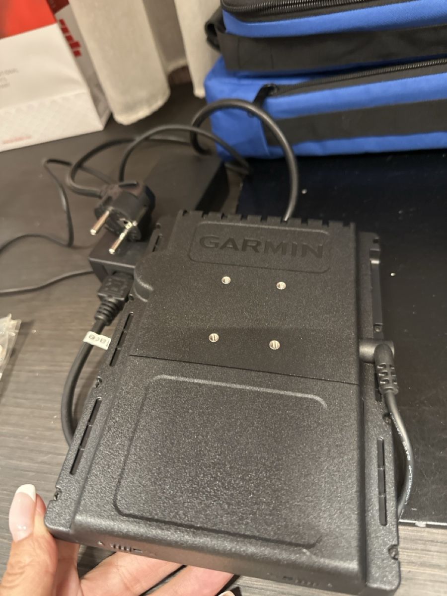 Garmin Navigationsgeräte: Garmin 696/695 – Gebraucht aus Lachen SZ von Sandralopes_vpa 1