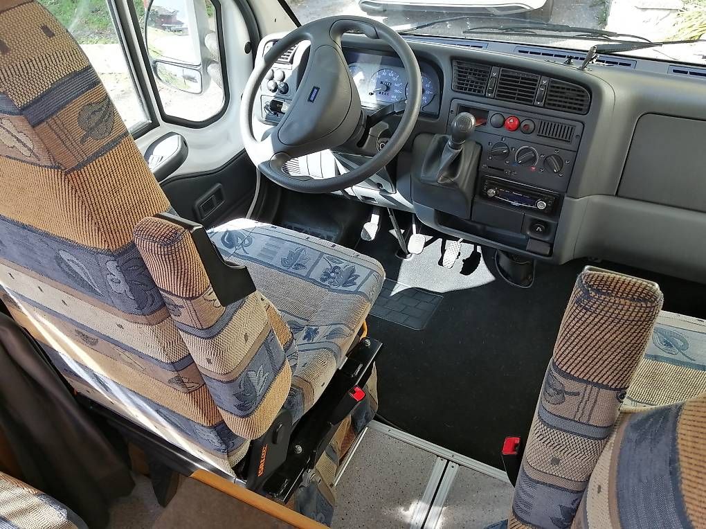 Mobilhome: Vendesi Camper Frankia Compact Class 2002 – Usato da Ponte Tresa venduto da vio_b5vd 2