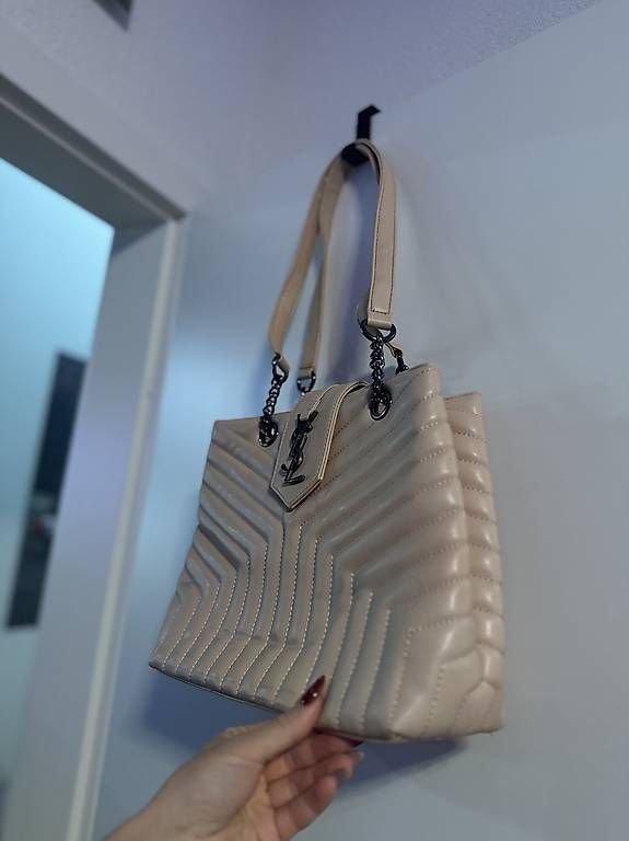 Sacs femmes: Tasche  – D'occasion à Luzern par VStore 2