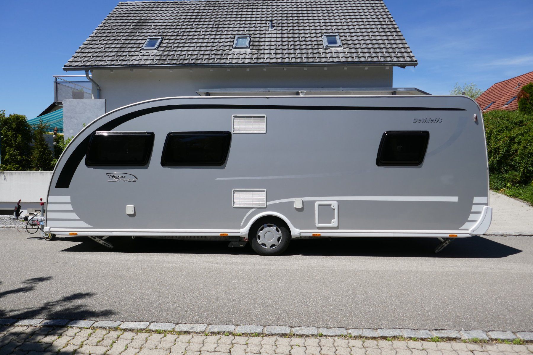 Dethleffs Veicoli da campeggio: Dethleffs Aero Style 570 TK - READY2CAMP – Usato da Ossingen venduto da SwissR73