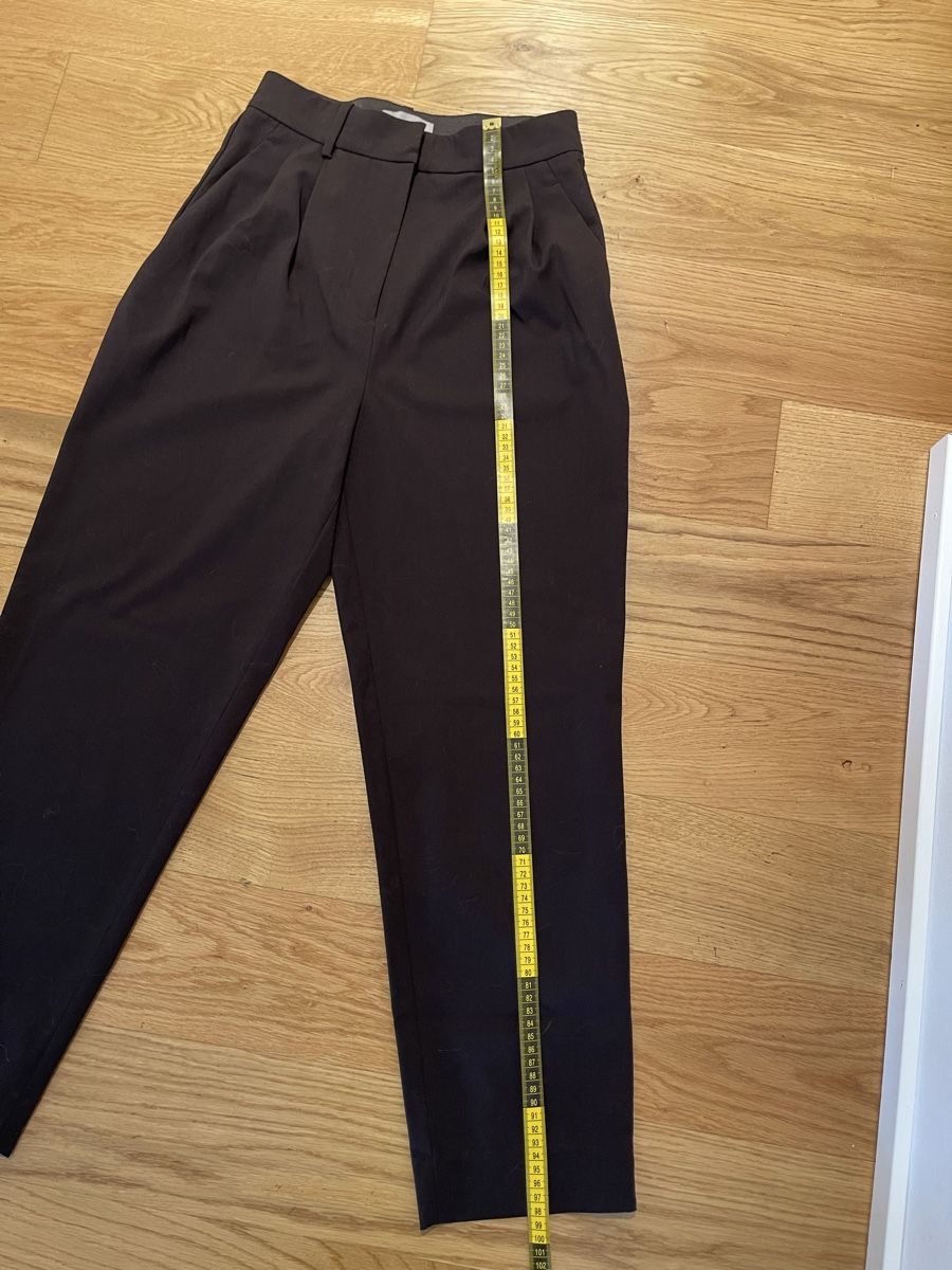 H&M Pantaloni: Dunkelbraune Anzughose Gr. 36, figurbetont, – Usato da Bremgarten AG venduto da arl_8nbf 3