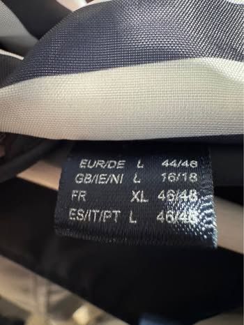 Jacken: Regenjacke, Größe L/XL – Gebraucht aus Sins von sum_lv6d 2