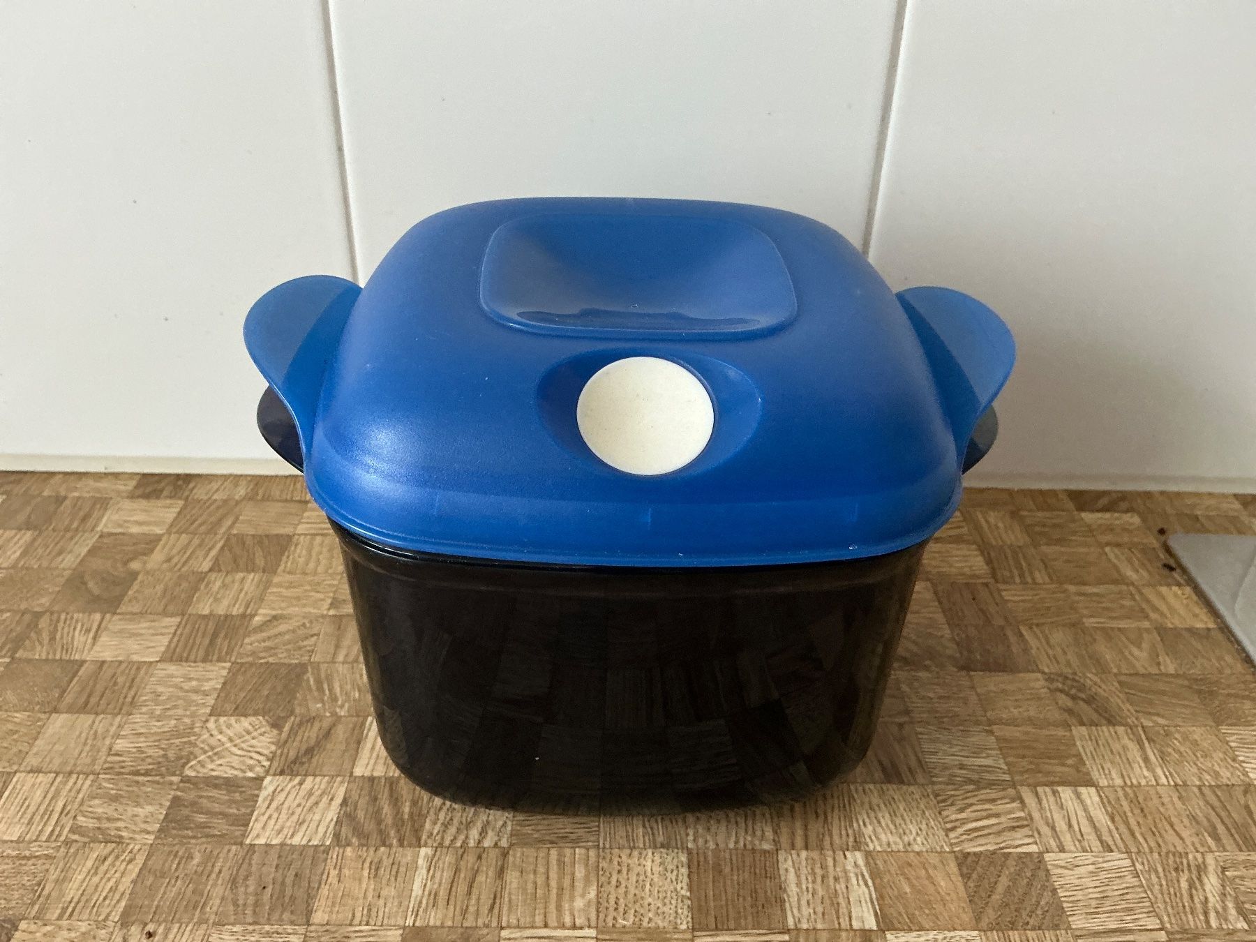 Tupperware Recipients et similaires: Tupperware MicroPop – D'occasion à Birmensdorf ZH par Hilhan