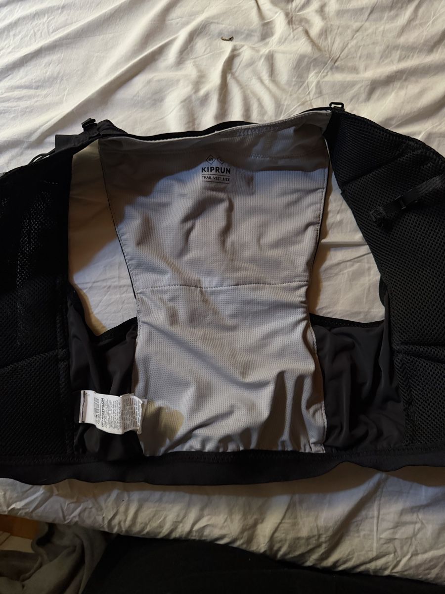 Sacs à dos: Sac trail compétition Kiprun 5L – Neuf (Voir description) à Onex par mon_6m8g 1