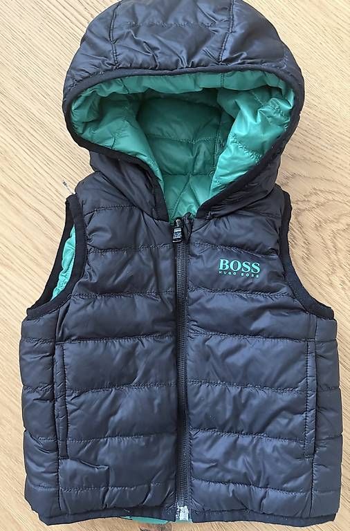 Hugo Boss Altro abbigliamento: Boss Daunenweste Gr. 74 (12M) – Usato da Sargans venduto da jenabek