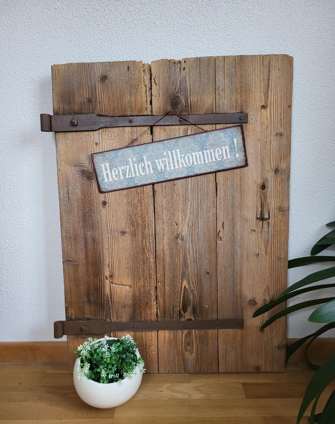 Persiane: Fensrerladen Altholz Holzladen – Usato da St Gallen venduto da keller020