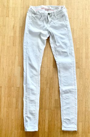 GUESS Jeans stretch weiss Gr. 25 skinny jeans