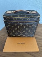 Louis Vuitton Nice BB Kosmetiktasche