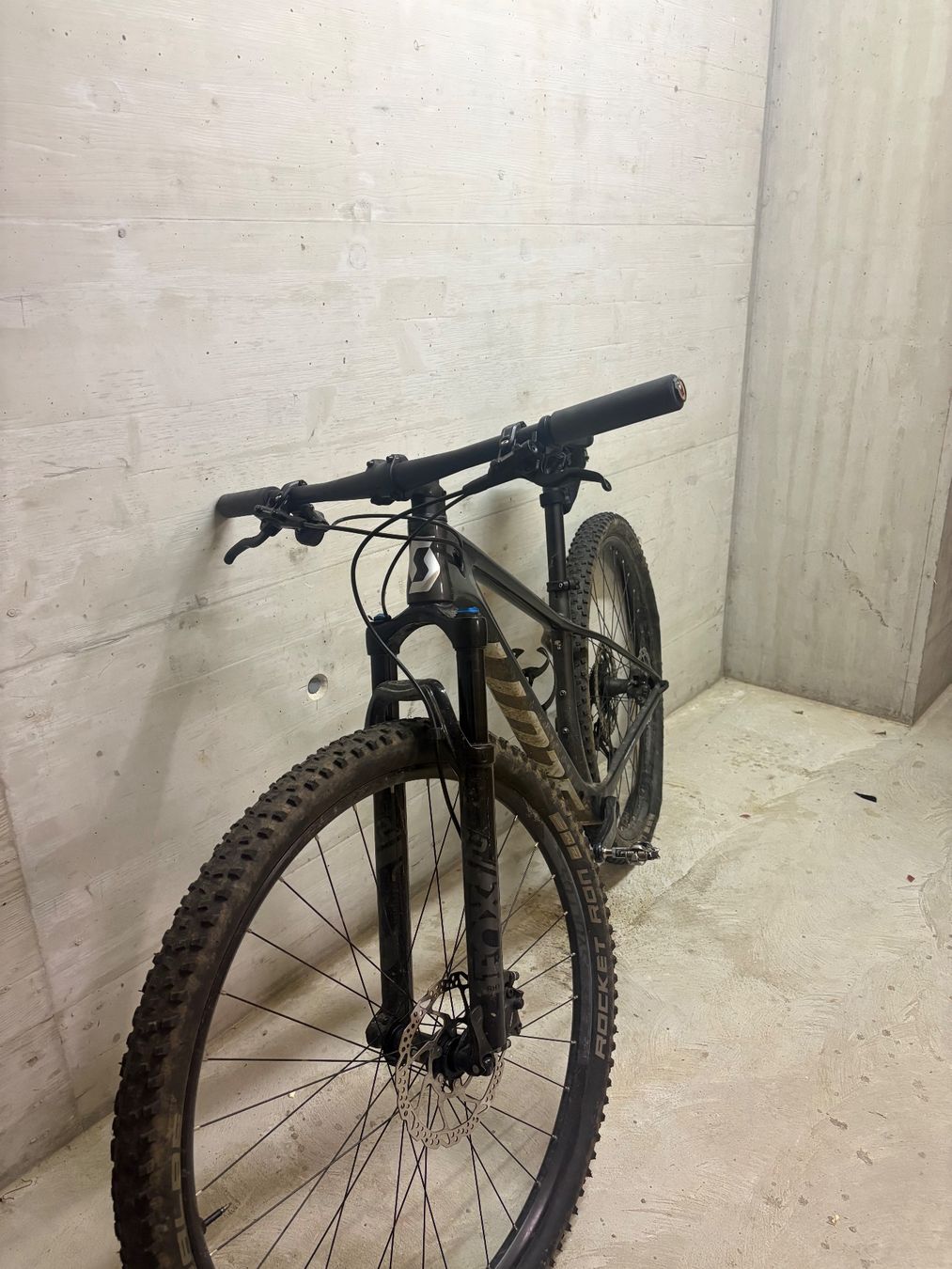 Velos: SCOTT SCALES 925 – Gebraucht aus Les Geneveys-sur-Coffrane von san_9ldg 1