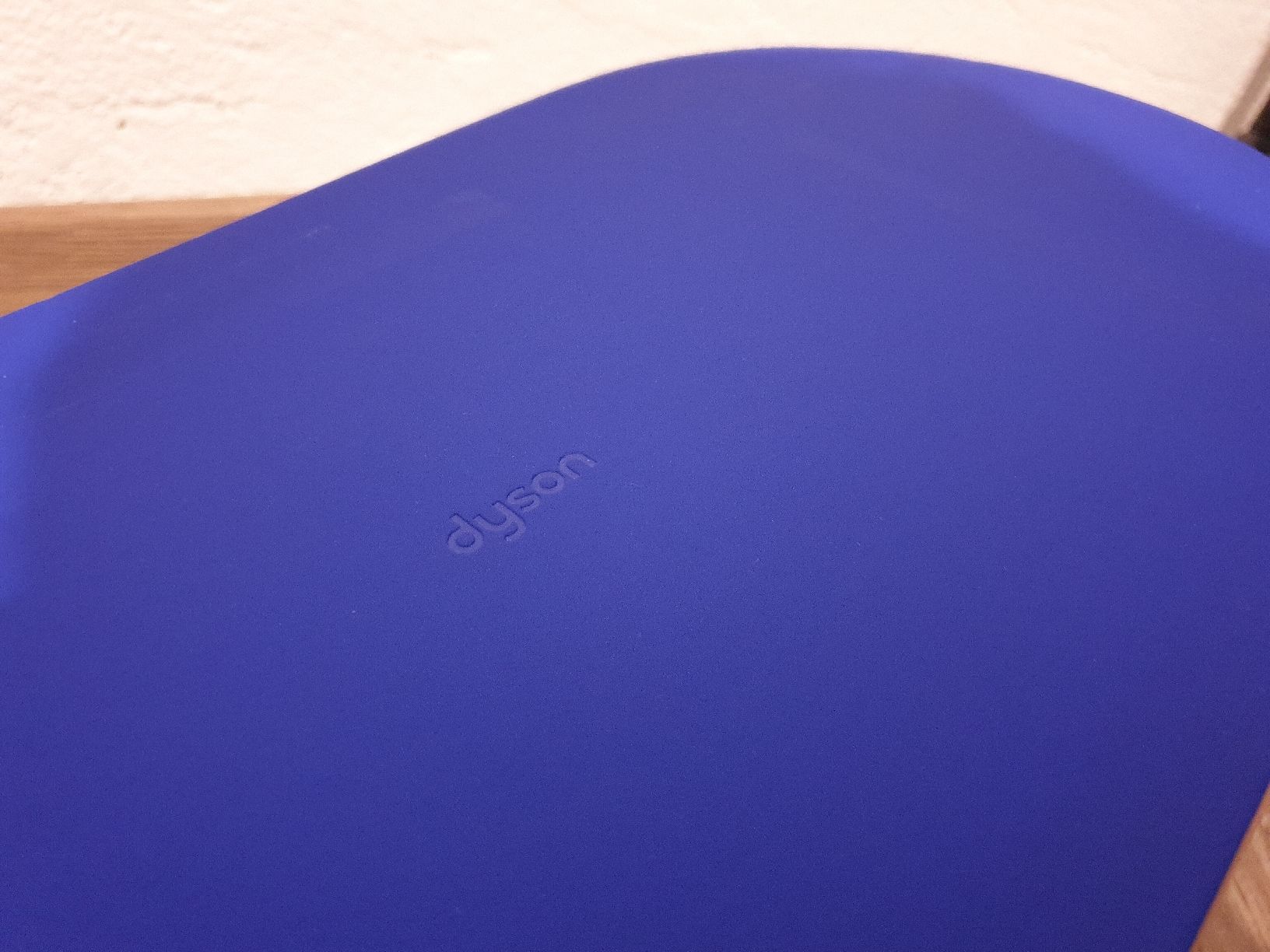 Lettini & sedie per cosmetici: Box Dyson Blau Zubehor Haar oder Kosmetik – Usato da Saxonne (Ayent) venduto da SnowRoof 4