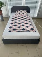 Bett 120x200 inkl. sehr guter Matratze. Nur 20 mal gebraucht