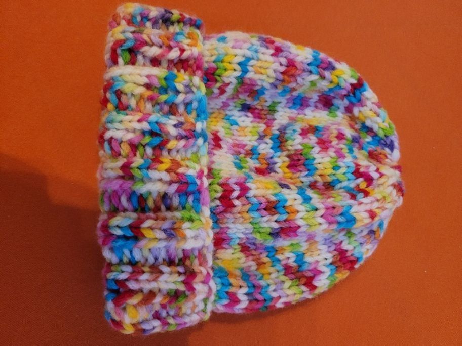 Sonstige Damenmode: Modische Wollkappe, selbst gestrickt – Neu (gemäss Beschreibung) aus Altdorf UR von Nordwing 2