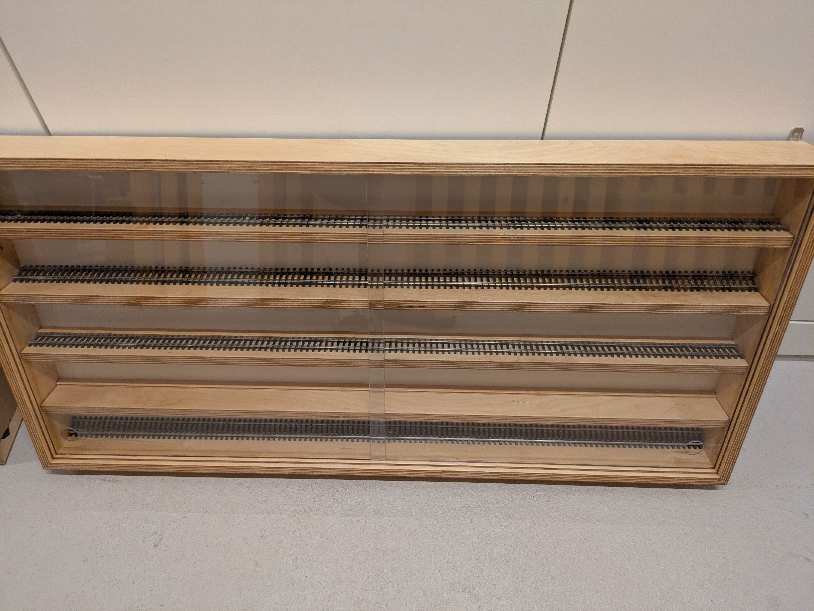 Vitrinen: Schaukasten, Modelleisenbahn – Gebraucht aus Luzern von reg_dq65
