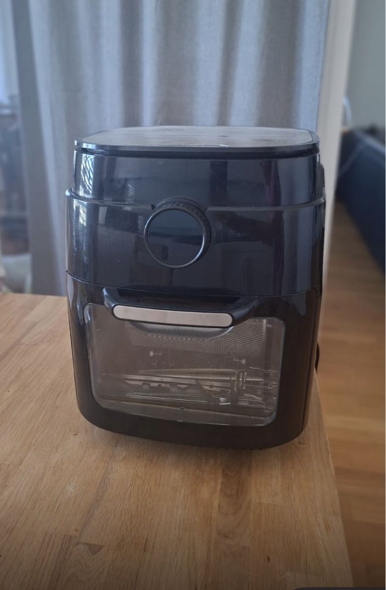 Elettrodomestici da cucina: Airfryer – Usato da Wil SG venduto da schwaegerramon
