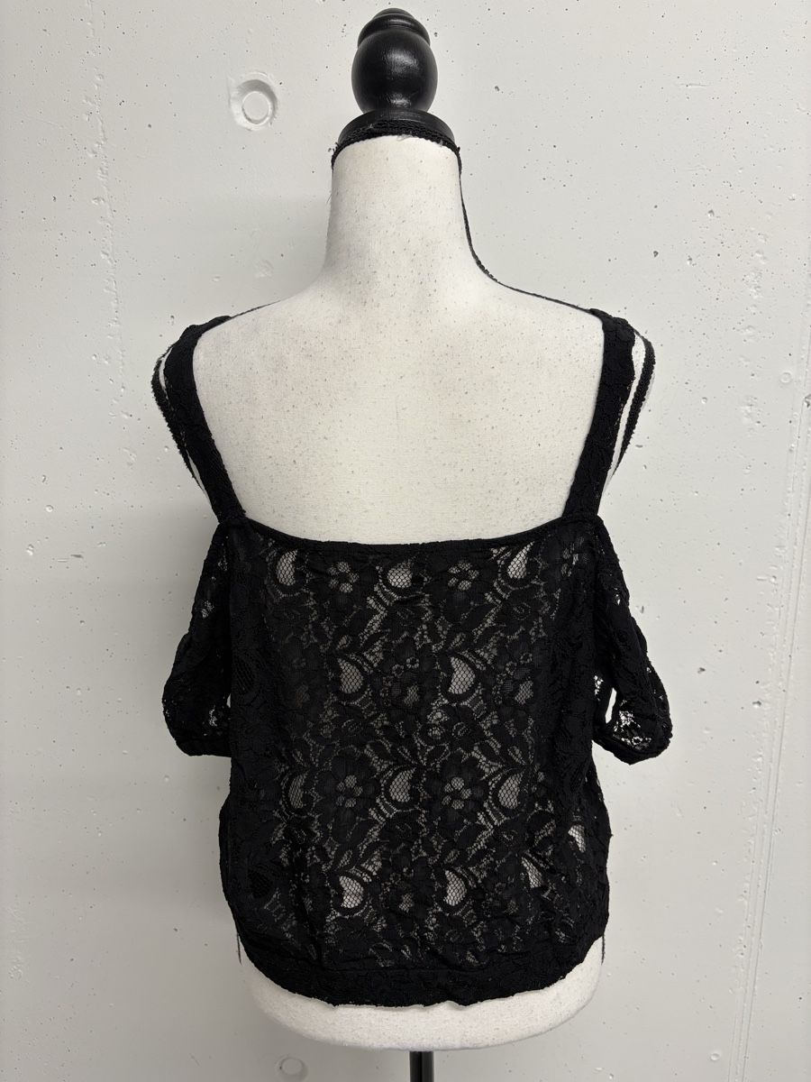Guess Camicette: Guess Kurzarm Bluse Gr. L schwarz Spitze – Nuovo (secondo la descrizione) da Regensdorf venduto da secondchancefashion 4