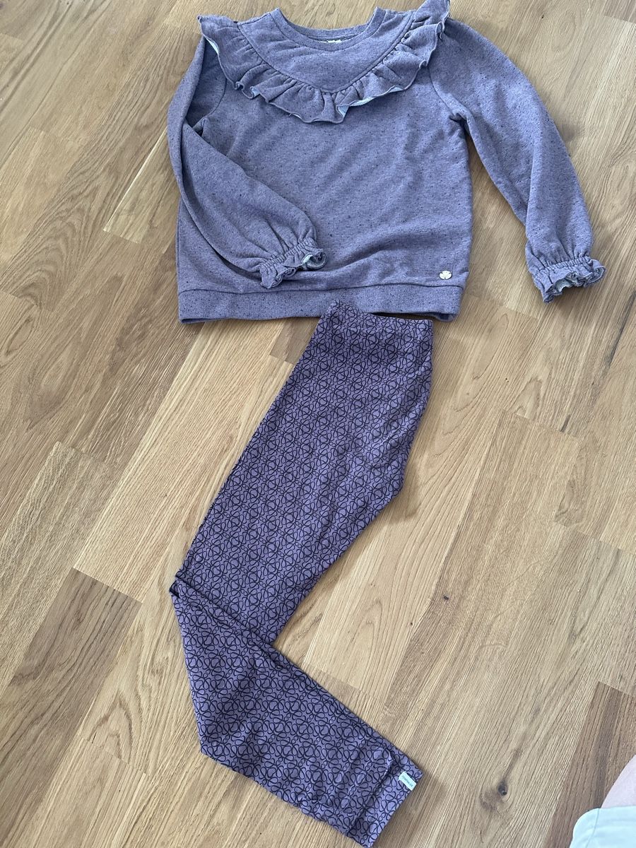 Pomp de Lux Lotti & Set di vestiti: Pulli mit Leggings pomp de lux - 134-140 – Usato da Hochdorf venduto da lefaho